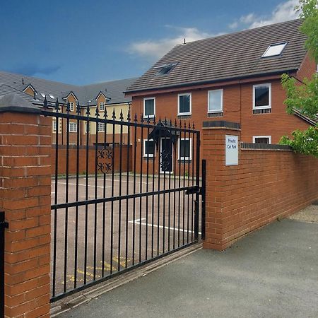 Phoenix House Apartments Walsall Dış mekan fotoğraf
